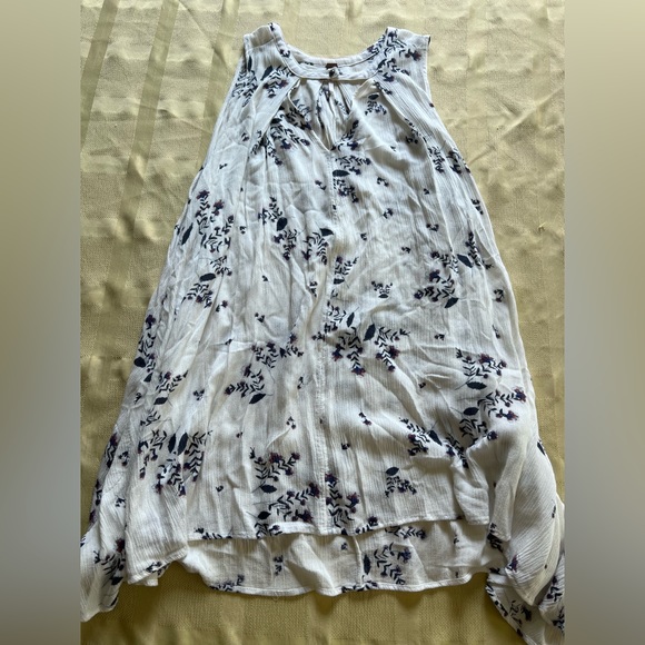 Free People Swing white Blue Floral Tunic Tank Size Small - Picture 8 of 9